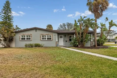 4601 Venetian Boulevard NE St Petersburg FL 33703