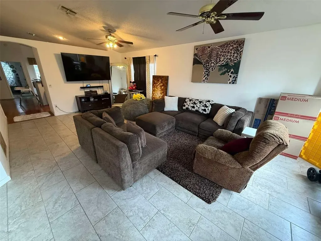 1808 Olivia Circle Apopka FL 32703