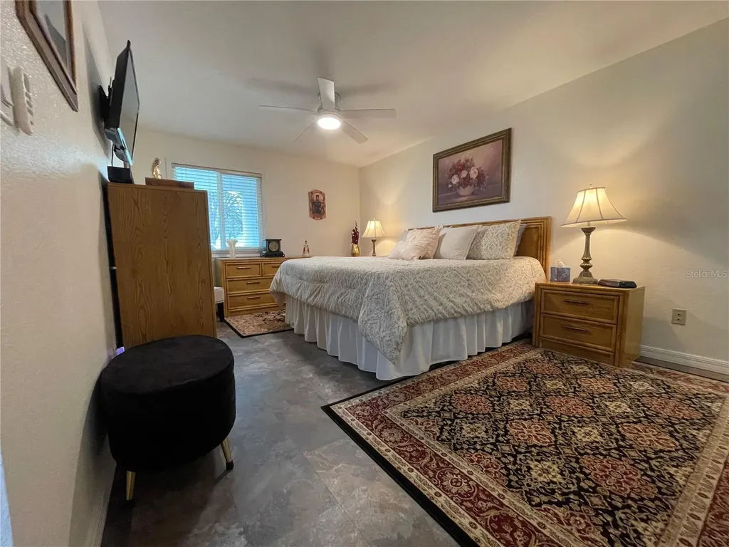 515 Midway Drive Ocala FL 34472