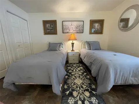 515 Midway Drive Ocala FL 34472