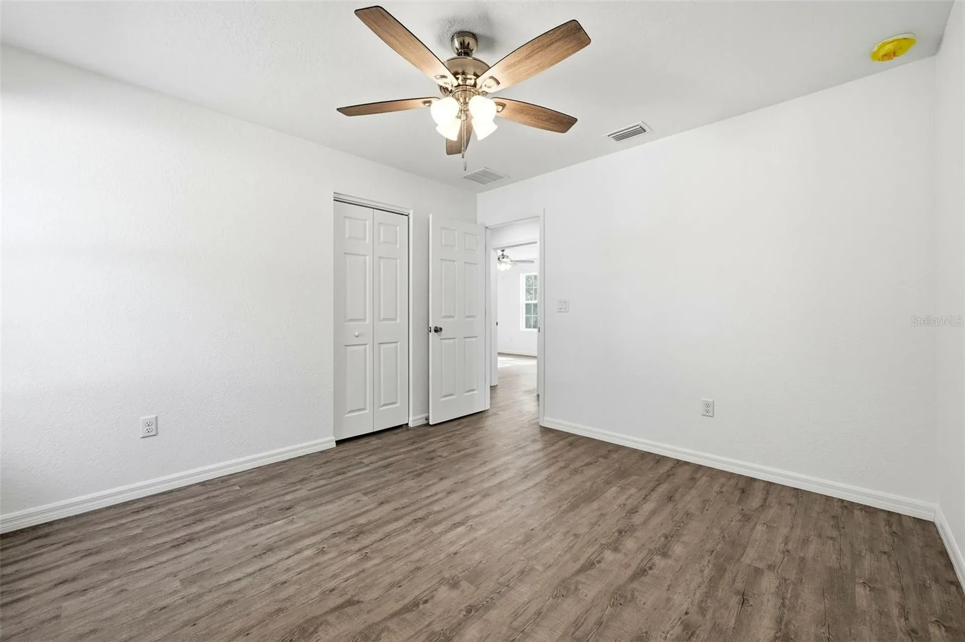 16450 SE 57th Place Ocklawaha FL 32179