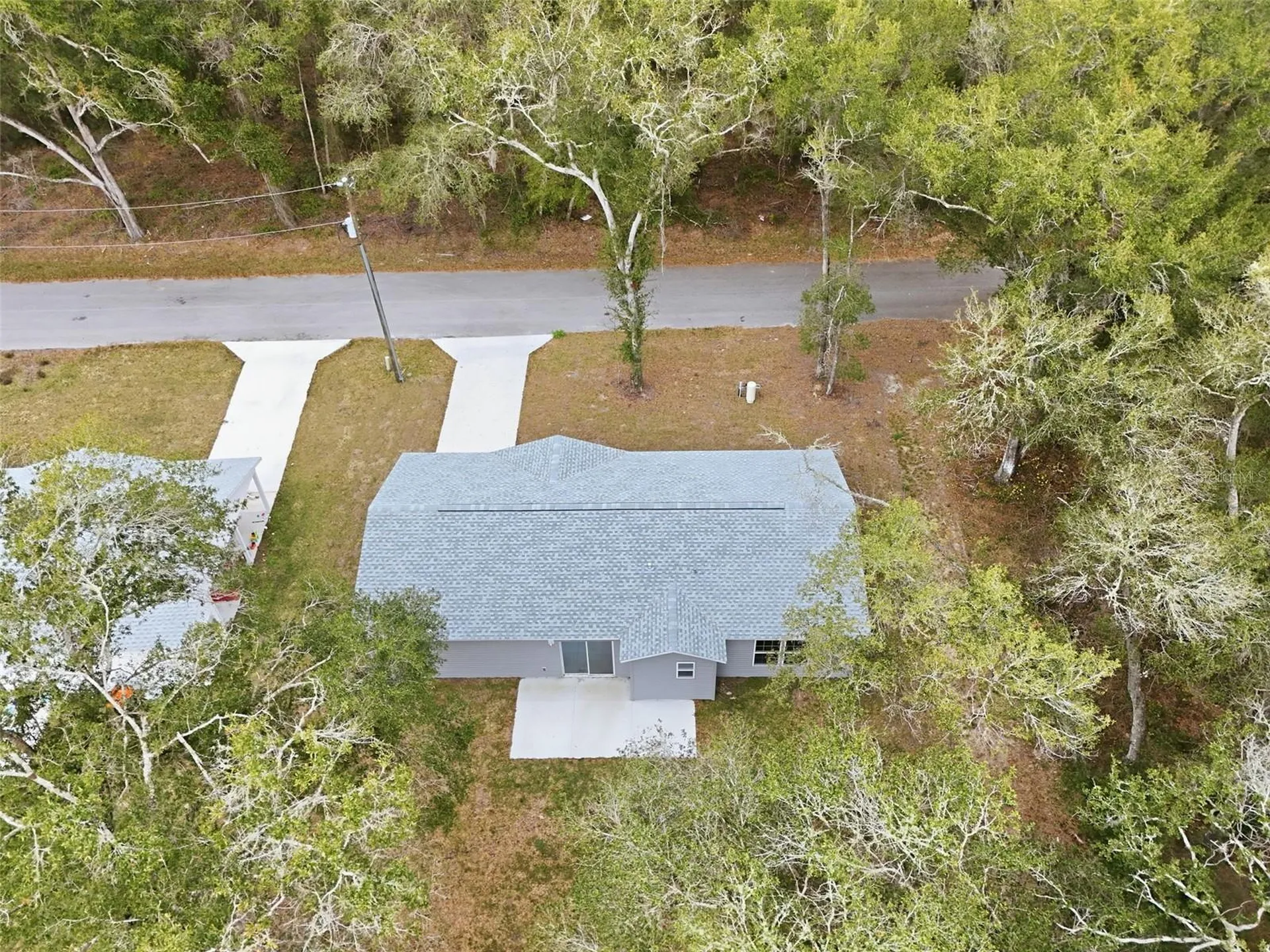 16450 SE 57th Place Ocklawaha FL 32179
