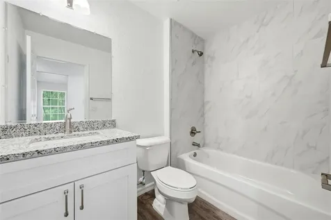 16450 SE 57th Place Ocklawaha FL 32179