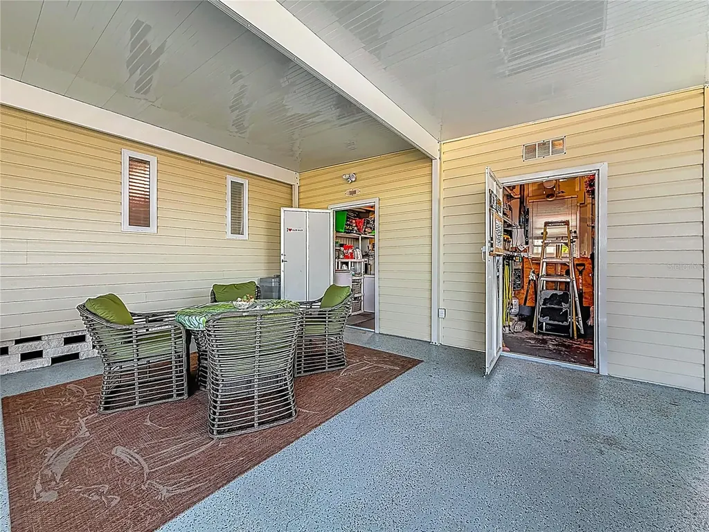7880 54th Avenue N St Petersburg FL 33709