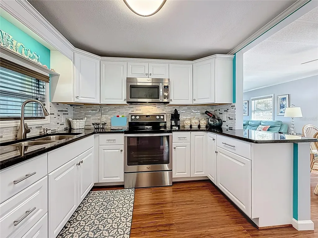 7880 54th Avenue N St Petersburg FL 33709