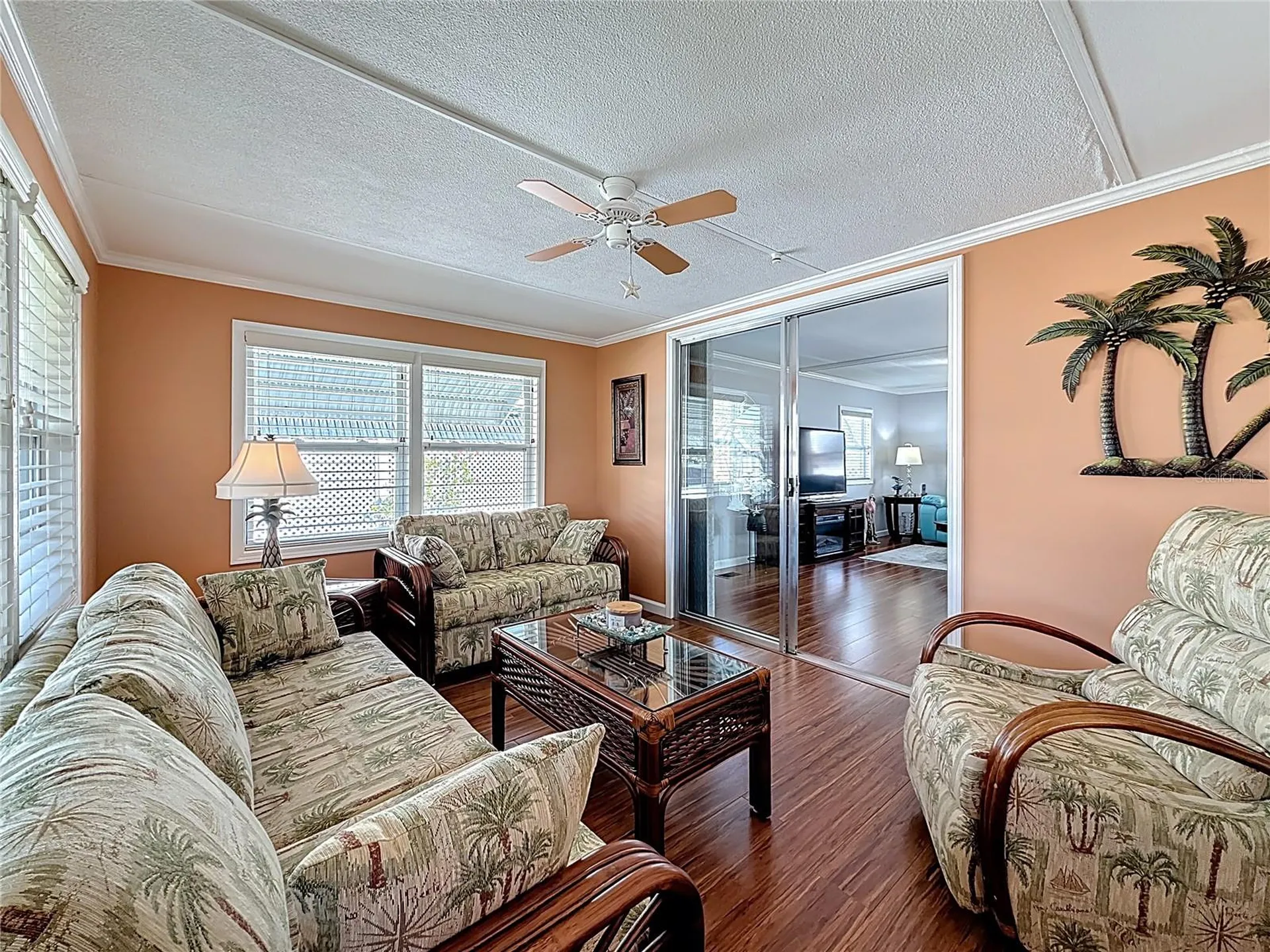 7880 54th Avenue N St Petersburg FL 33709