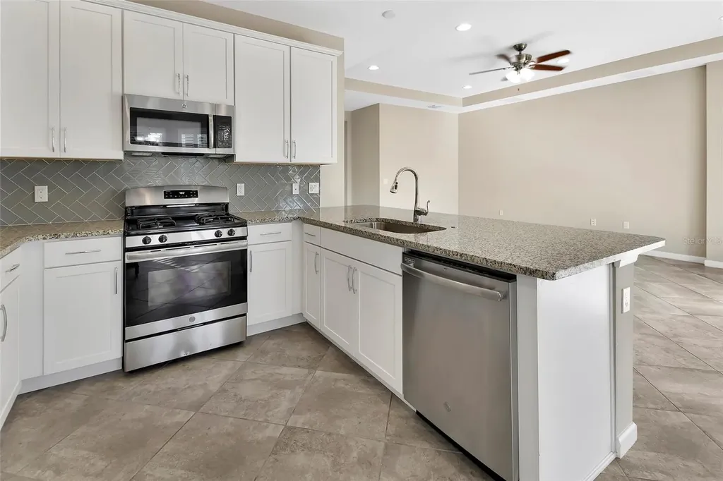 509 Adenmore Terrace Deland FL 32724