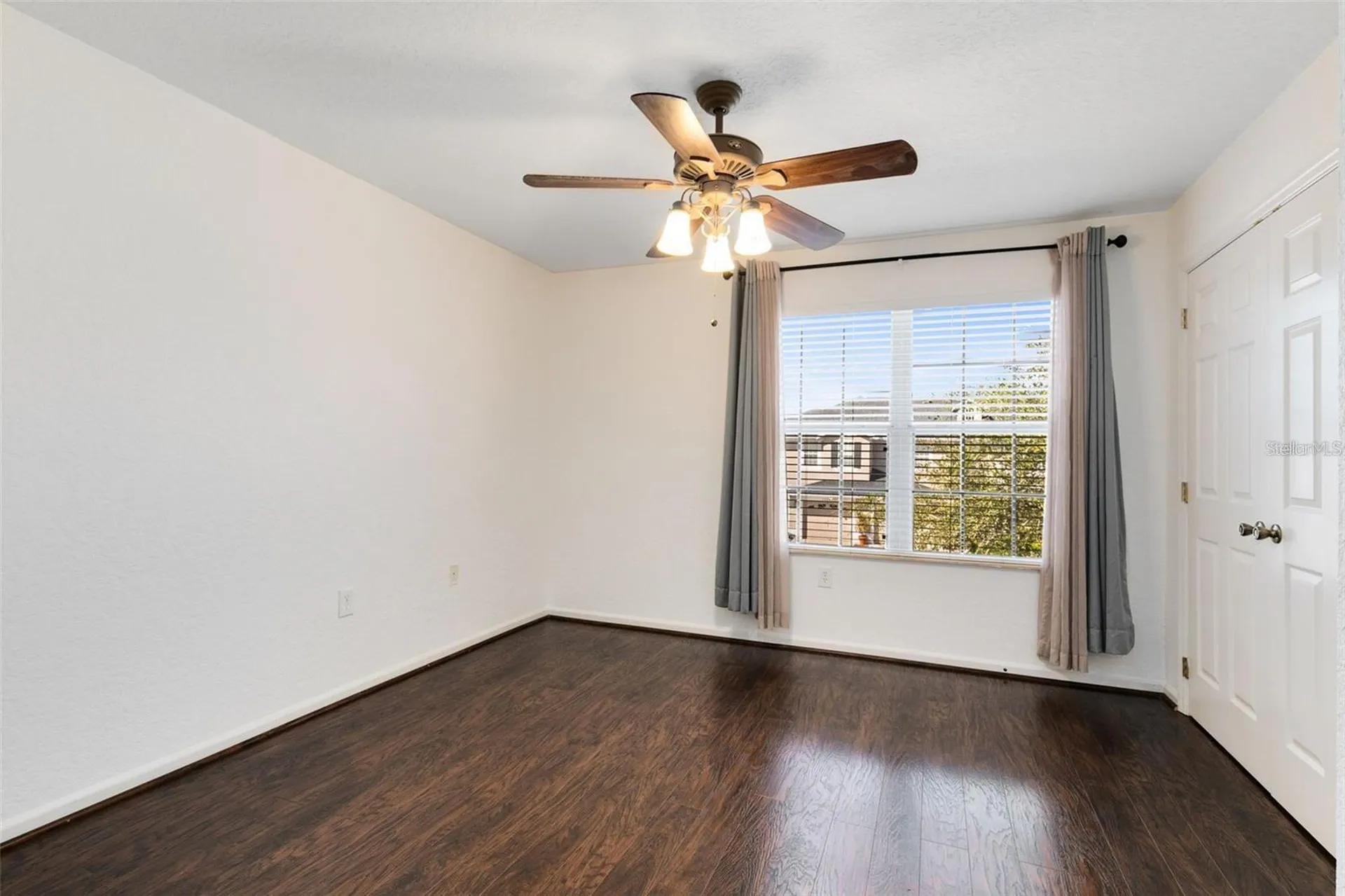 1321 Falling Star Lane Orlando FL 32828