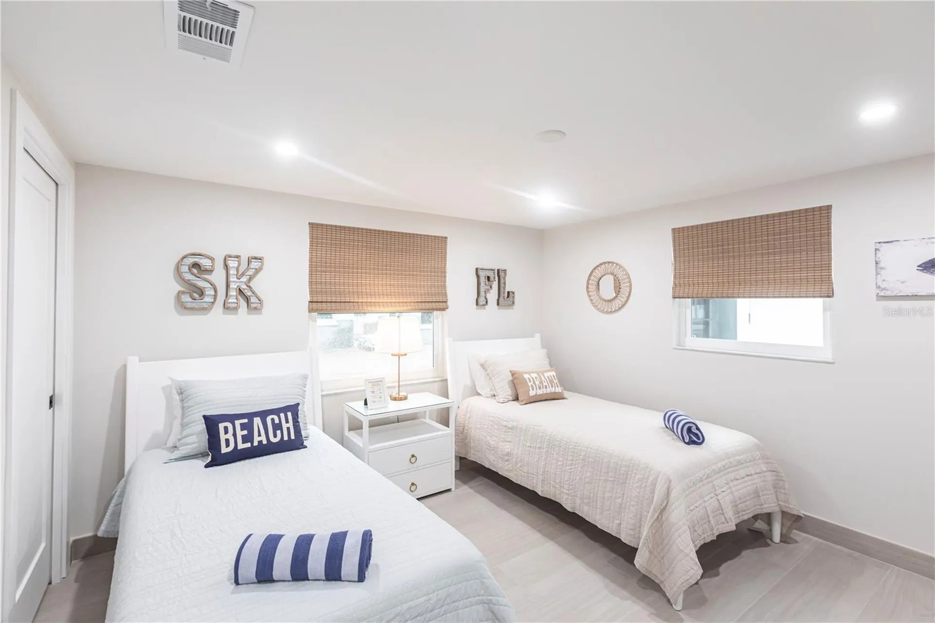 6154 Midnight Pass Road Sarasota FL 34242