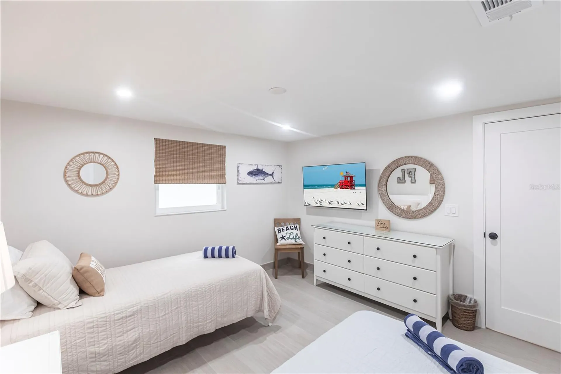 6154 Midnight Pass Road Sarasota FL 34242