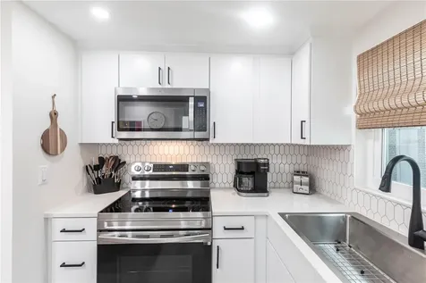 6154 Midnight Pass Road Sarasota FL 34242