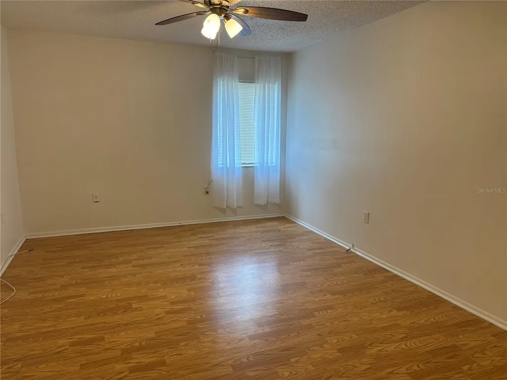 744 116th Avenue N St Petersburg FL 33716