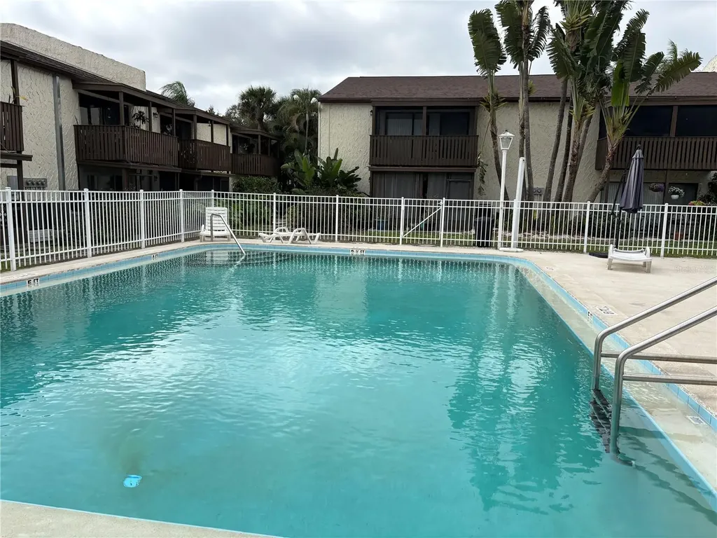 744 116th Avenue N St Petersburg FL 33716