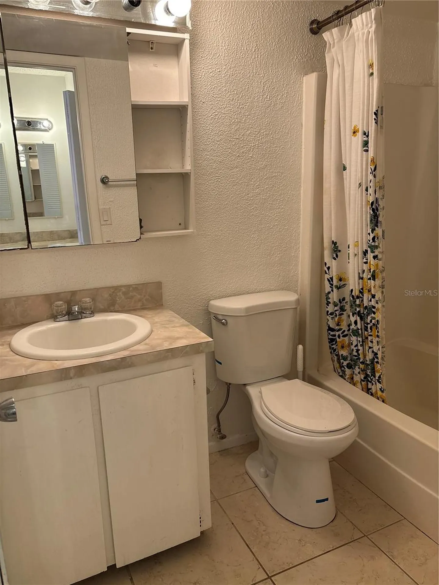 744 116th Avenue N St Petersburg FL 33716