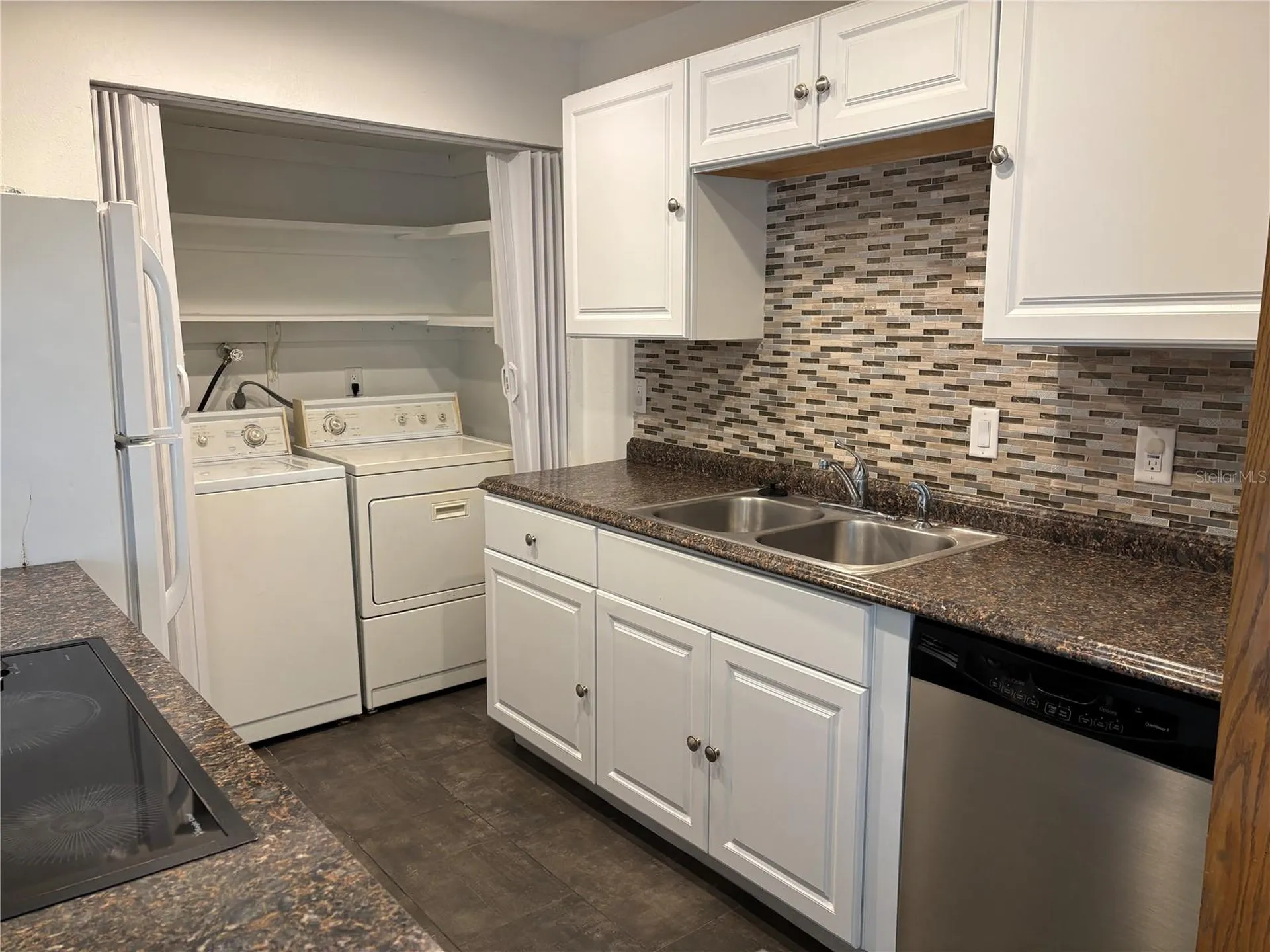 744 116th Avenue N St Petersburg FL 33716