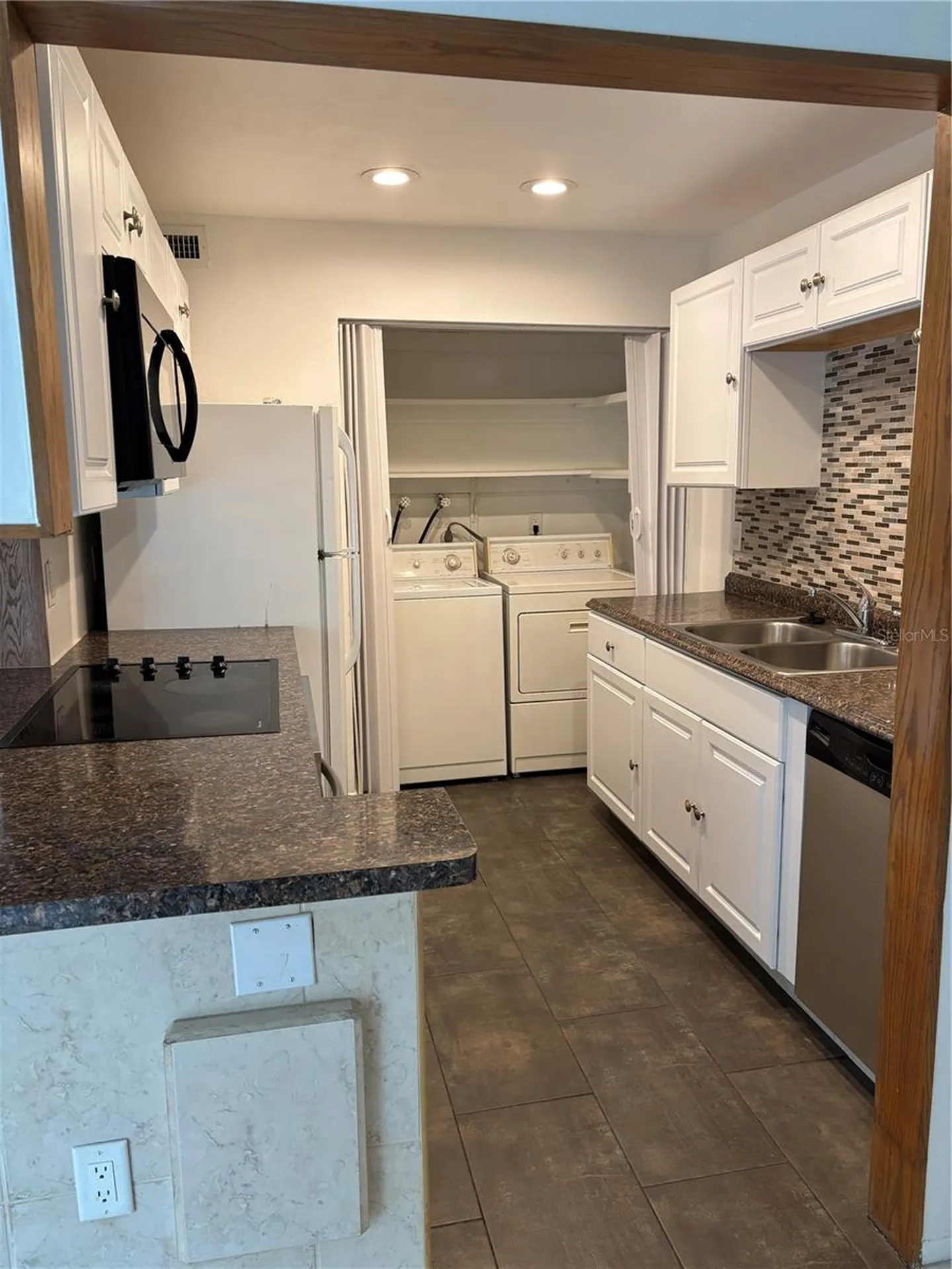 744 116th Avenue N St Petersburg FL 33716