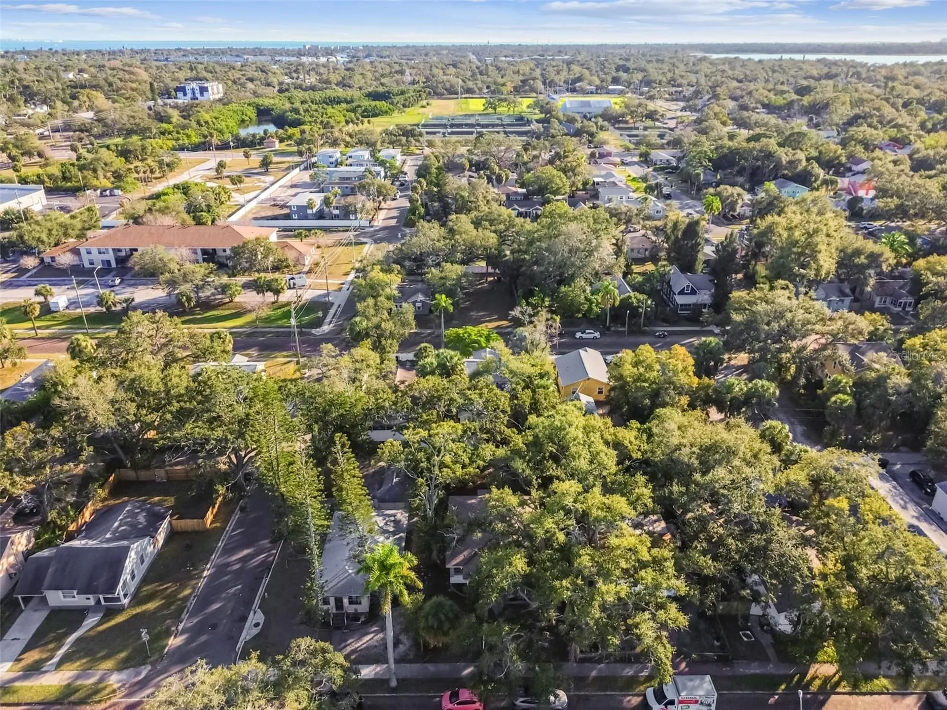 610 16th Avenue S St Petersburg FL 33701