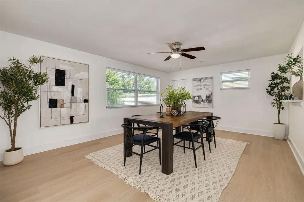 6103 6th Avenue N St Petersburg FL 33710