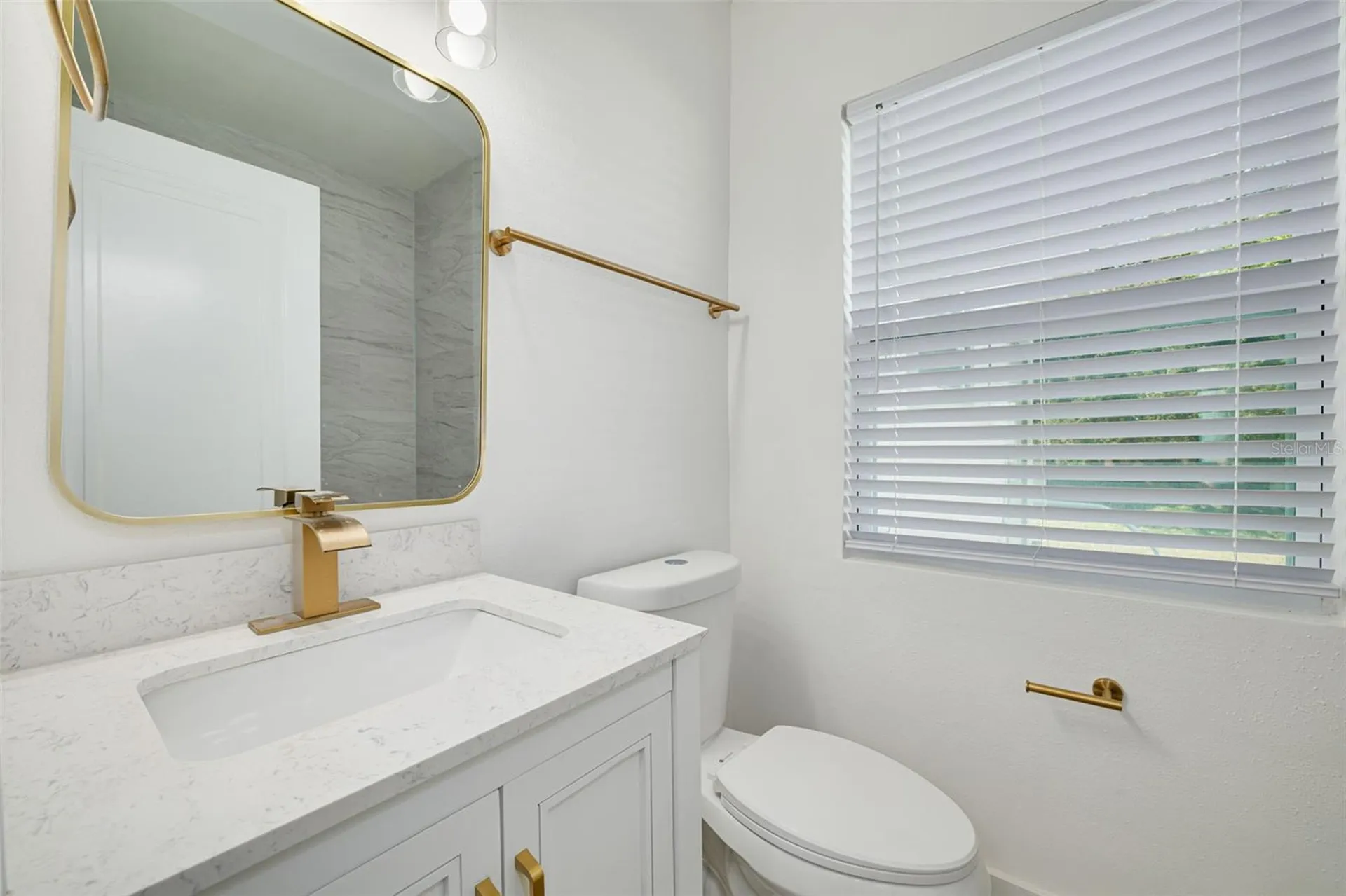 6103 6th Avenue N St Petersburg FL 33710