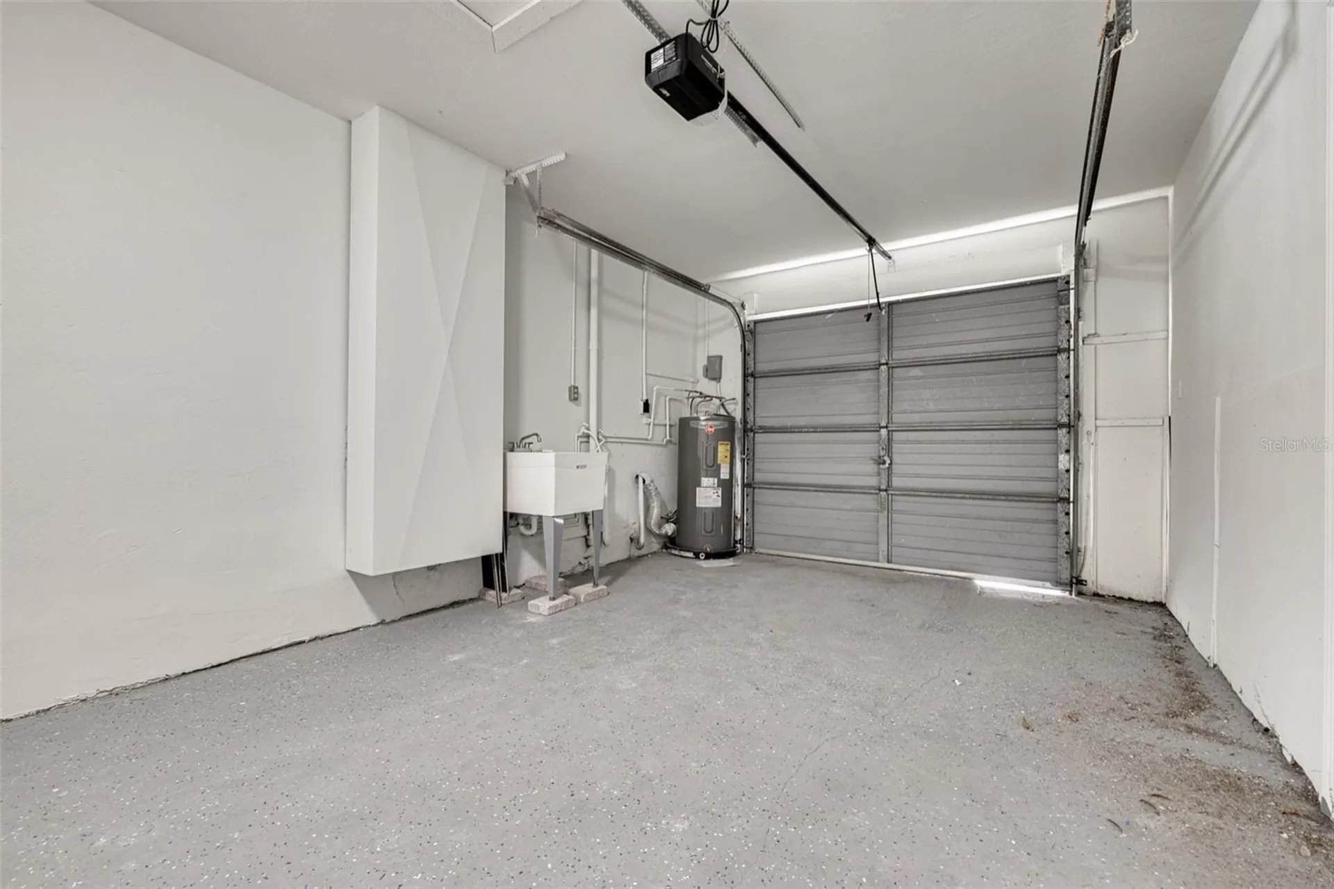 6103 6th Avenue N St Petersburg FL 33710