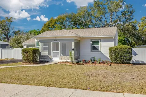 6103 6th Avenue N St Petersburg FL 33710
