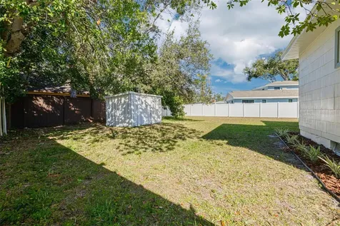 6103 6th Avenue N St Petersburg FL 33710