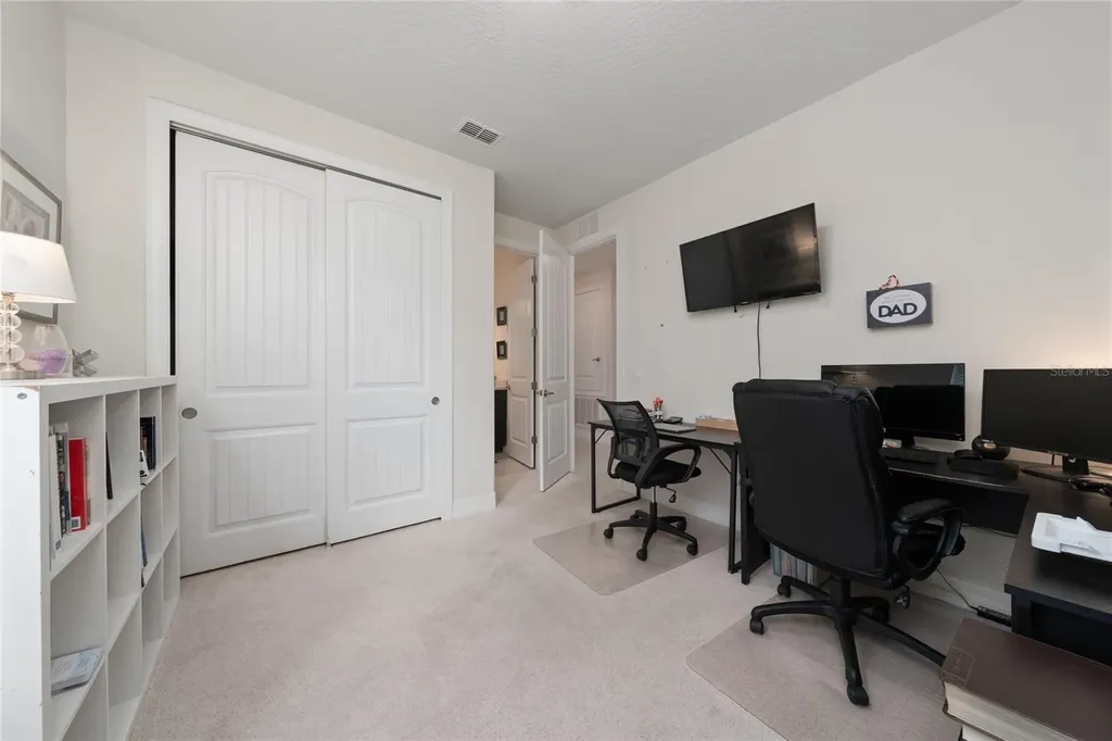 2347 Nuthatch Street St Cloud FL 34771
