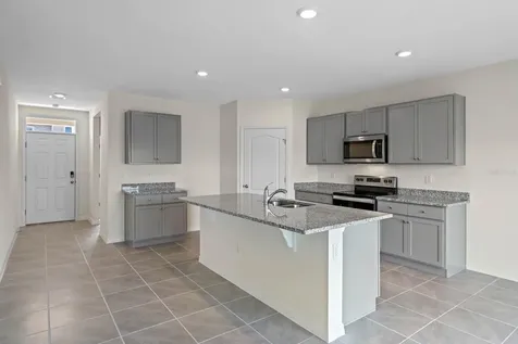 5395 Cloudberry Avenue Lakeland FL 33811