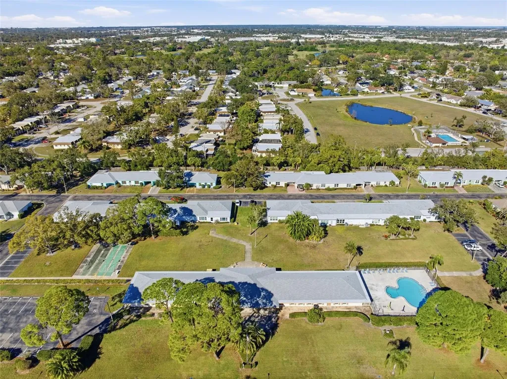 8408 Annwood Road Seminole FL 33777