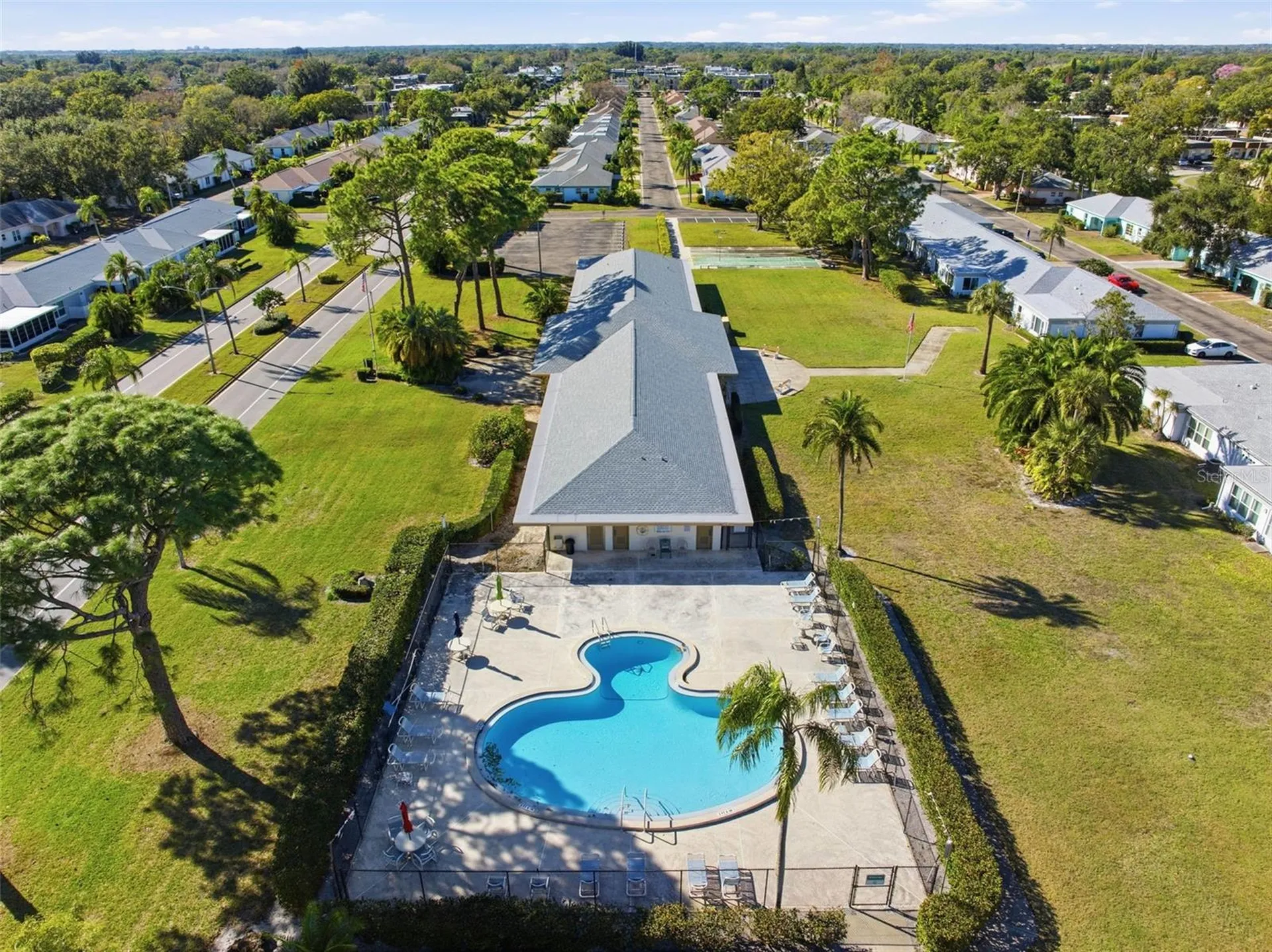 8408 Annwood Road Seminole FL 33777