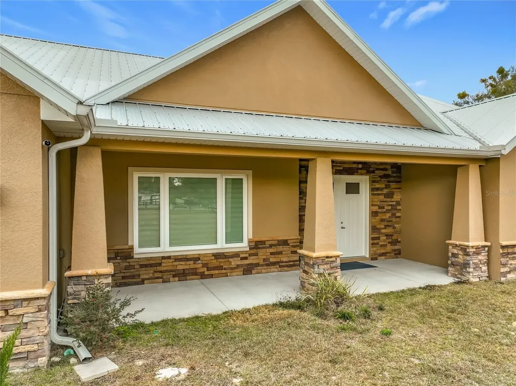 540 NW 165th Court Road Dunnellon FL 34432