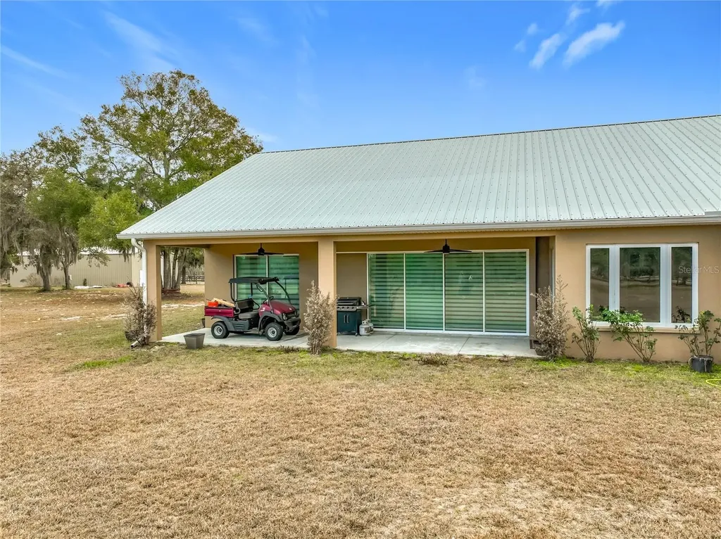 540 NW 165th Court Road Dunnellon FL 34432