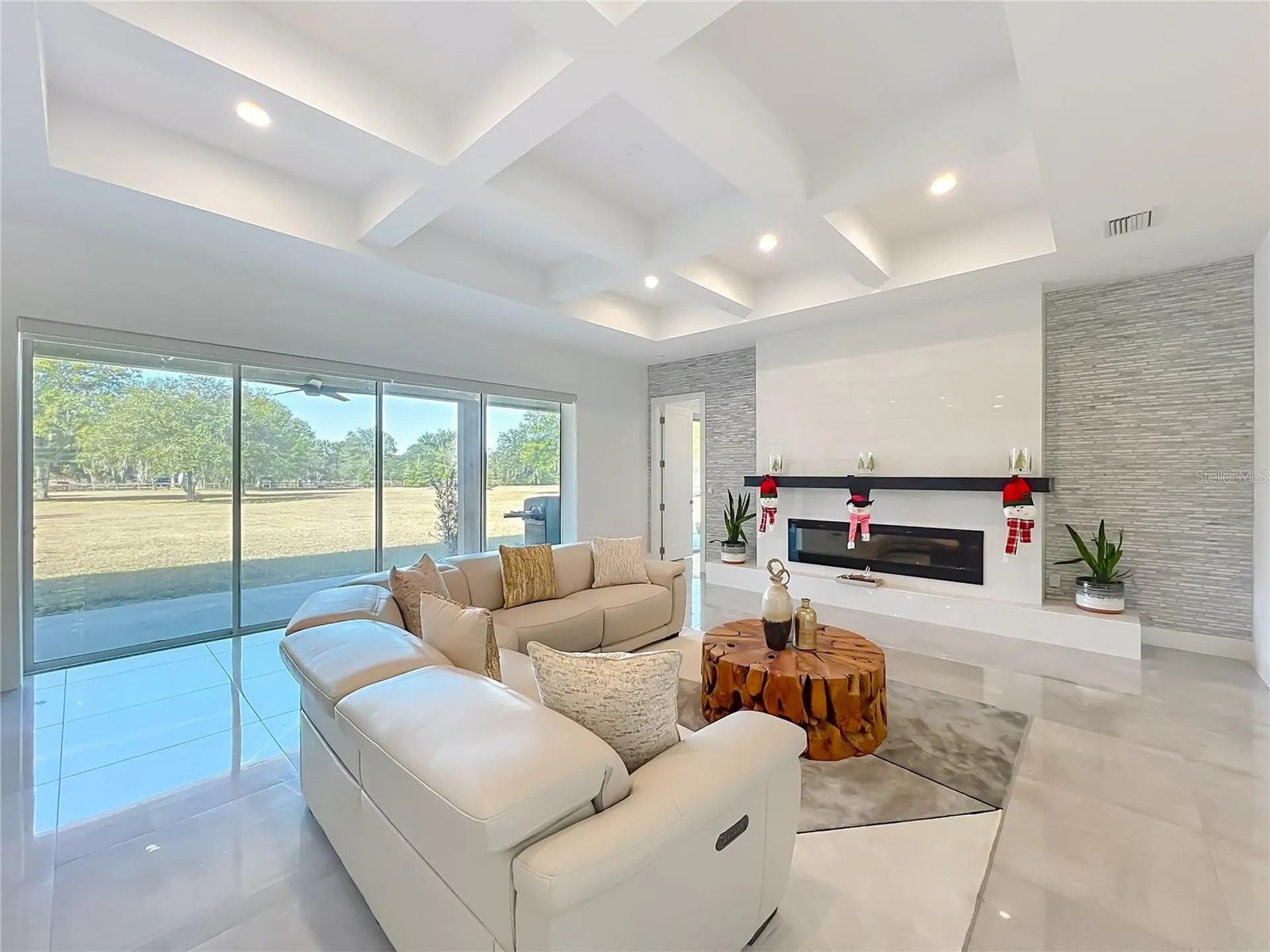 540 NW 165th Court Road Dunnellon FL 34432