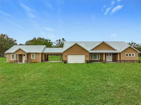 540 NW 165th Court Road Dunnellon FL 34432