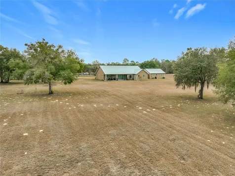 540 NW 165th Court Road Dunnellon FL 34432
