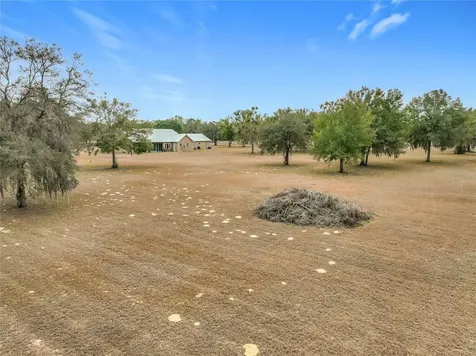 540 NW 165th Court Road Dunnellon FL 34432