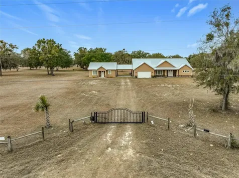 540 NW 165th Court Road Dunnellon FL 34432