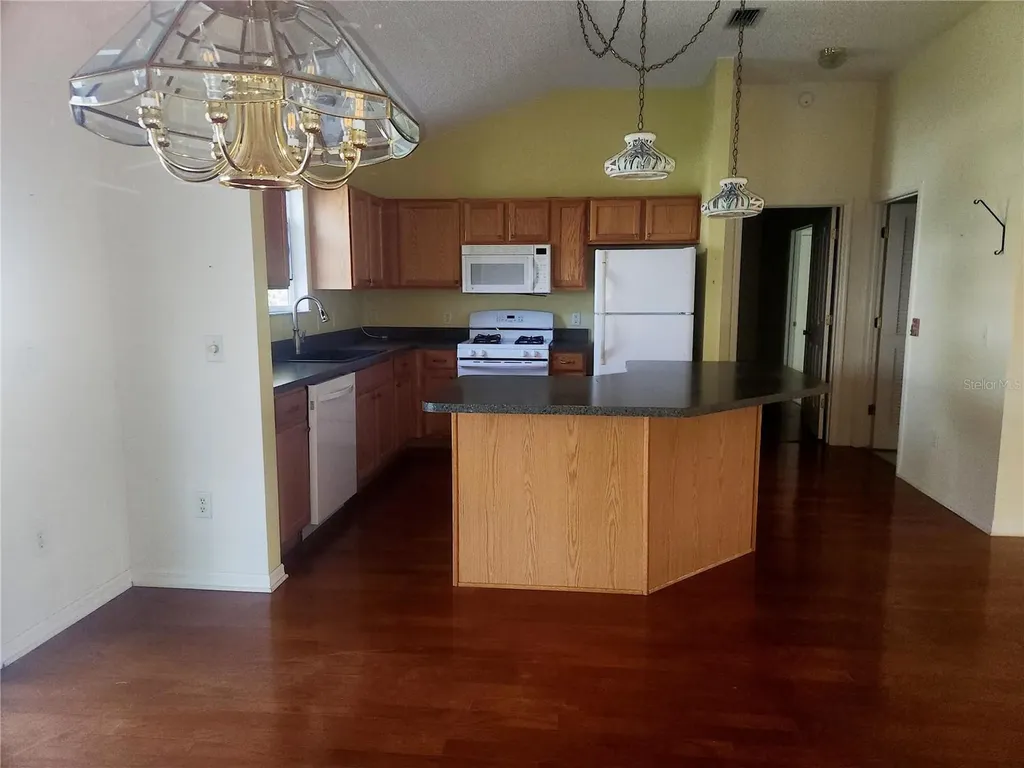 8241 SE 176th Lawson Loop The Villages FL 32162