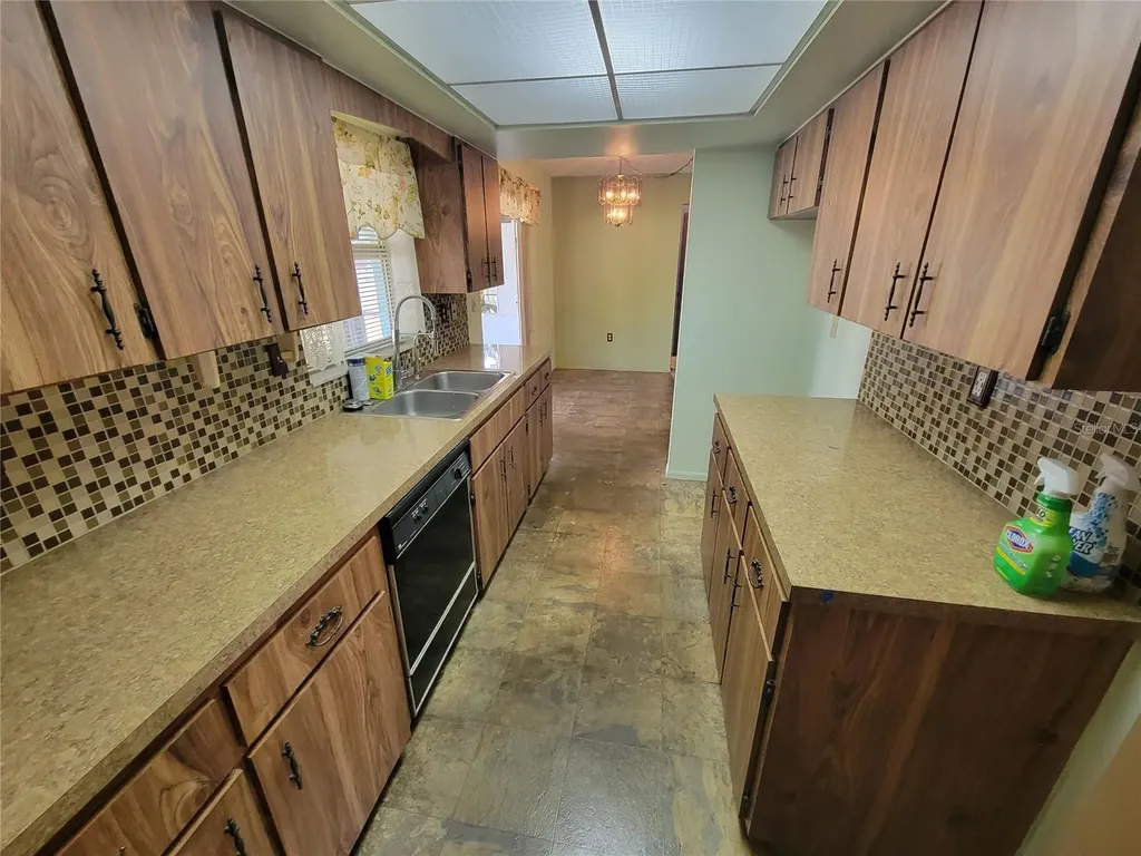 554 Lakemont Avenue NW Port Charlotte FL 33952