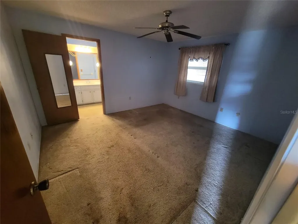 554 Lakemont Avenue NW Port Charlotte FL 33952