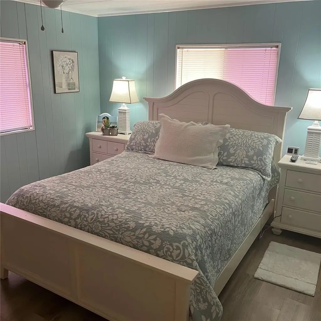 808 53rd Avenue E Bradenton FL 34203