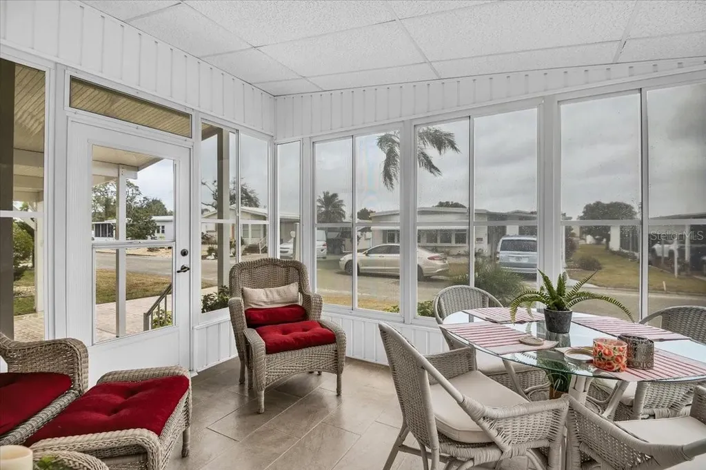 808 53rd Avenue E Bradenton FL 34203