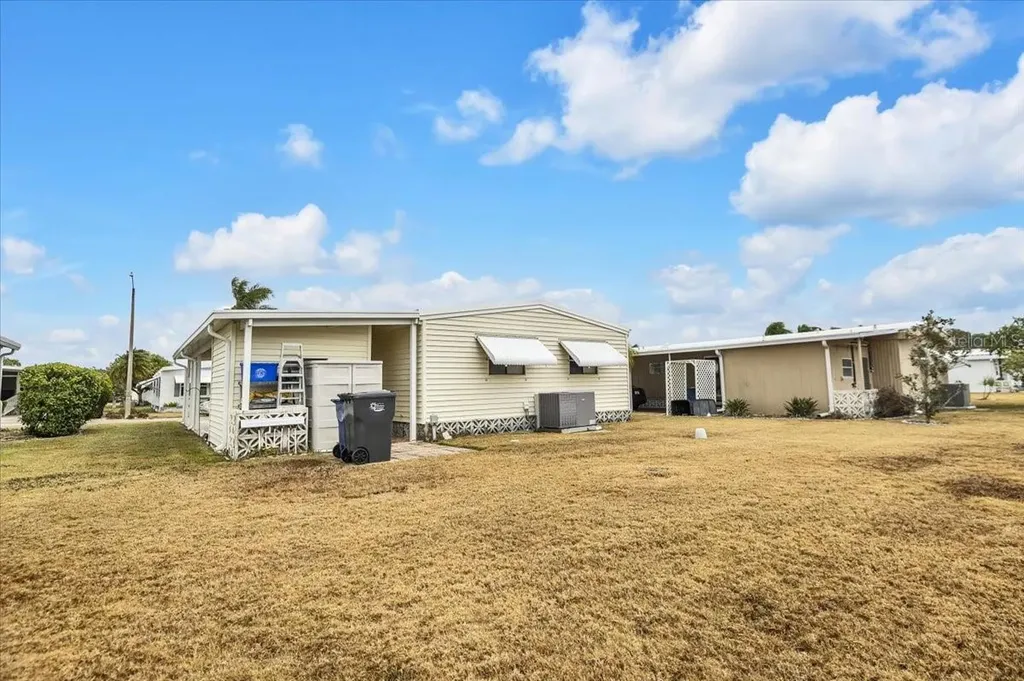 808 53rd Avenue E Bradenton FL 34203
