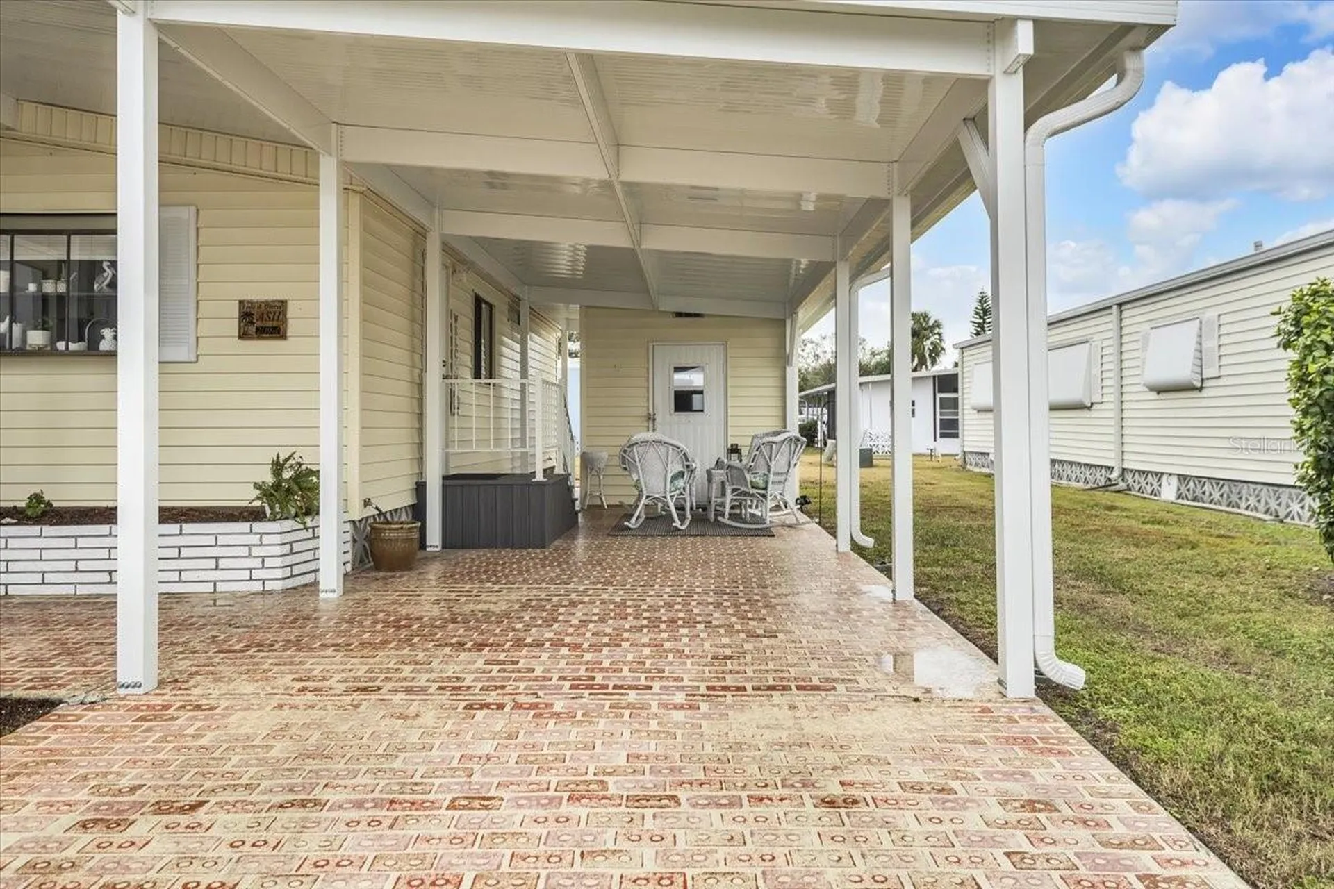 808 53rd Avenue E Bradenton FL 34203