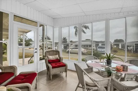 808 53rd Avenue E Bradenton FL 34203