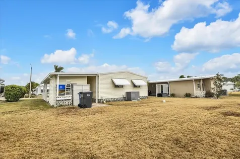 808 53rd Avenue E Bradenton FL 34203