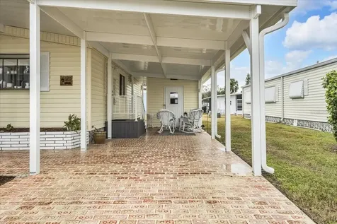 808 53rd Avenue E Bradenton FL 34203