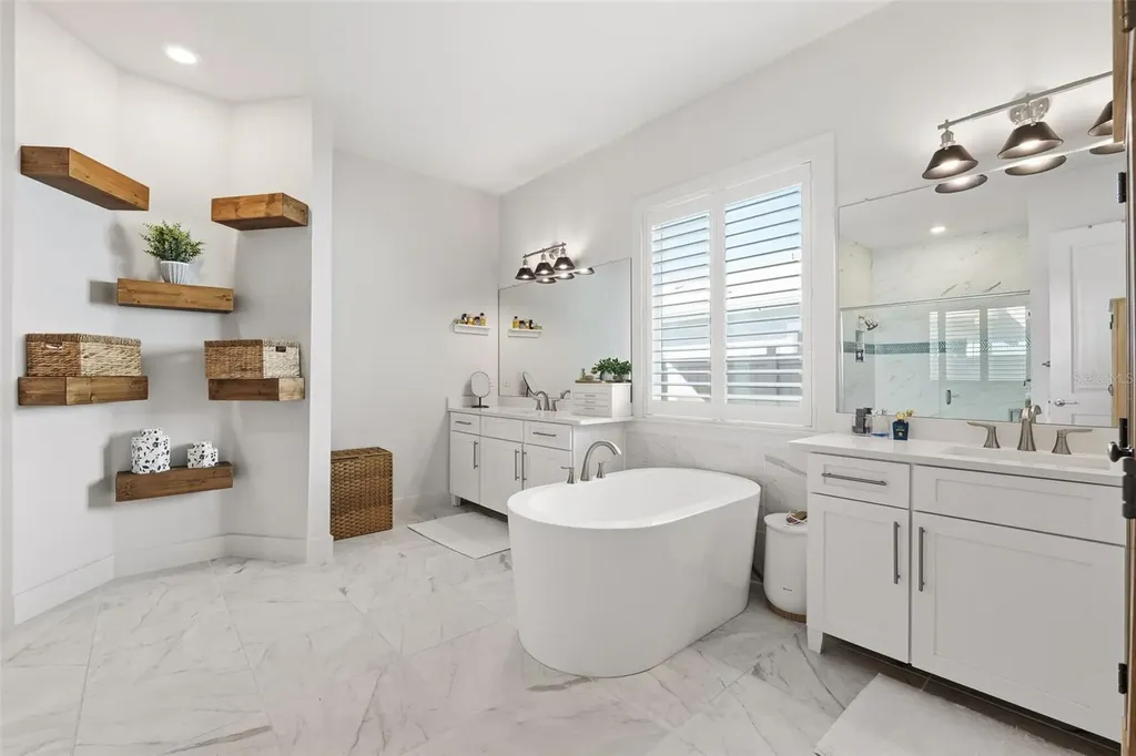 8684 Sanders Tree Loop Wesley Chapel FL 33545