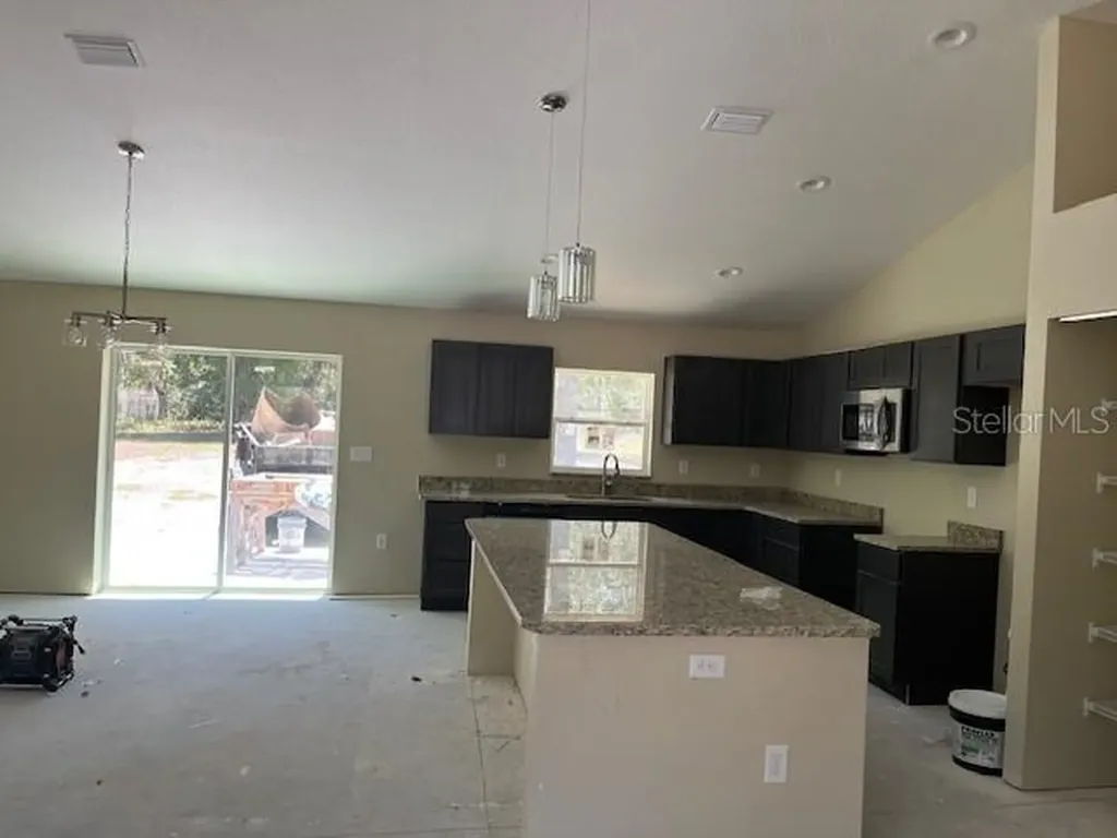 9098 SE 108th Place Belleview FL 34420