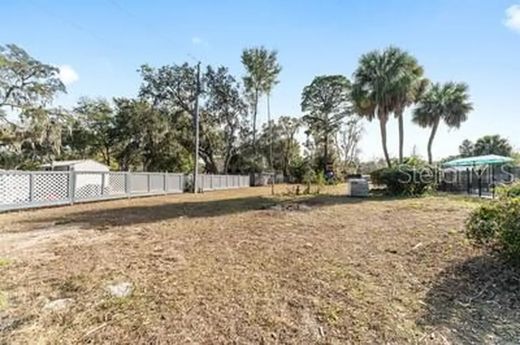 8235 SW 203rd Court Dunnellon FL 34431